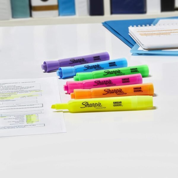 Sharpie Tank Style Highlighters Chisel Tip Fluorescent Highlighter Marker Set Office And Teacher Supplies Assorted 12 Count